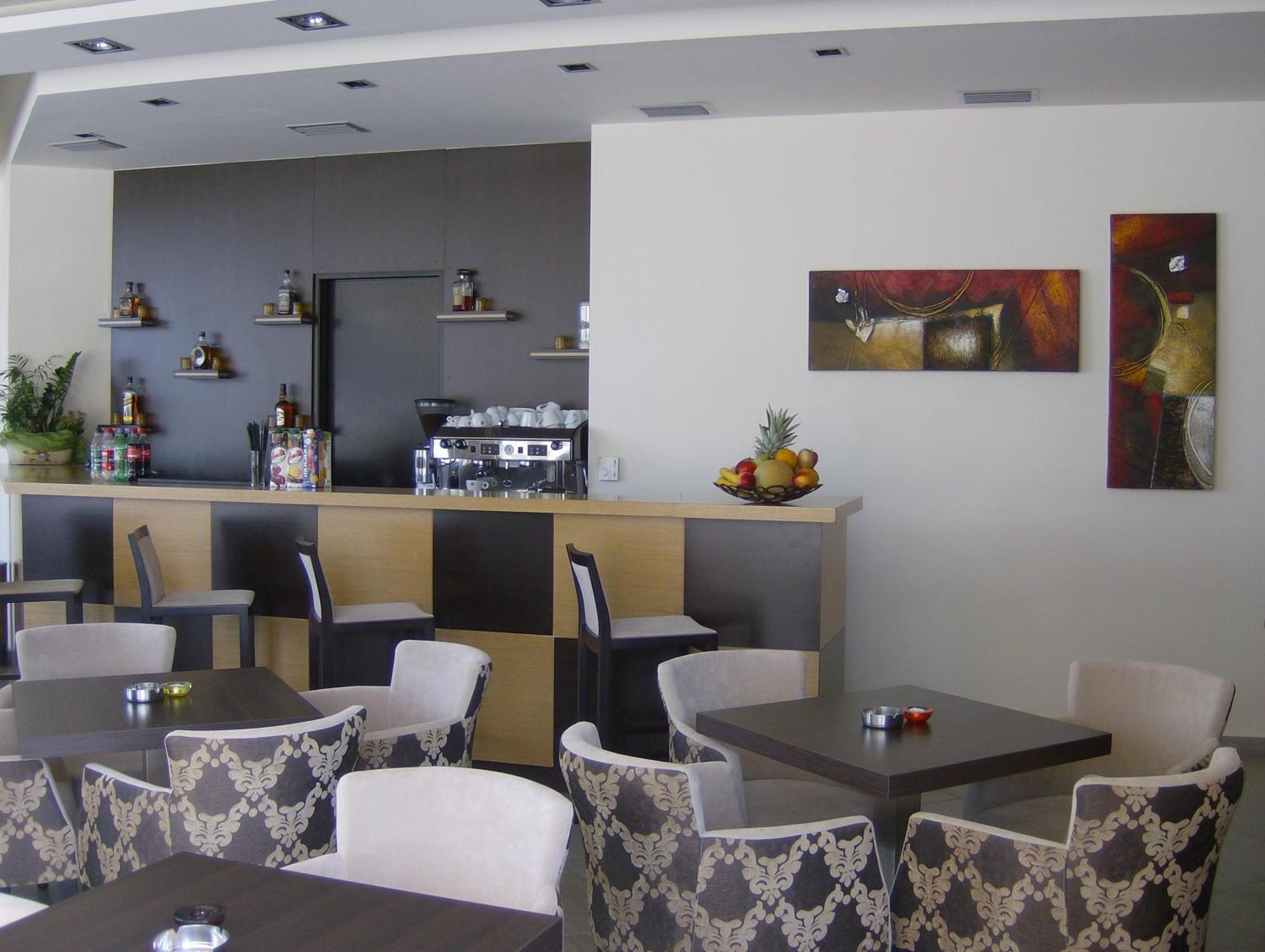 Hotel Ionion Kyparissia